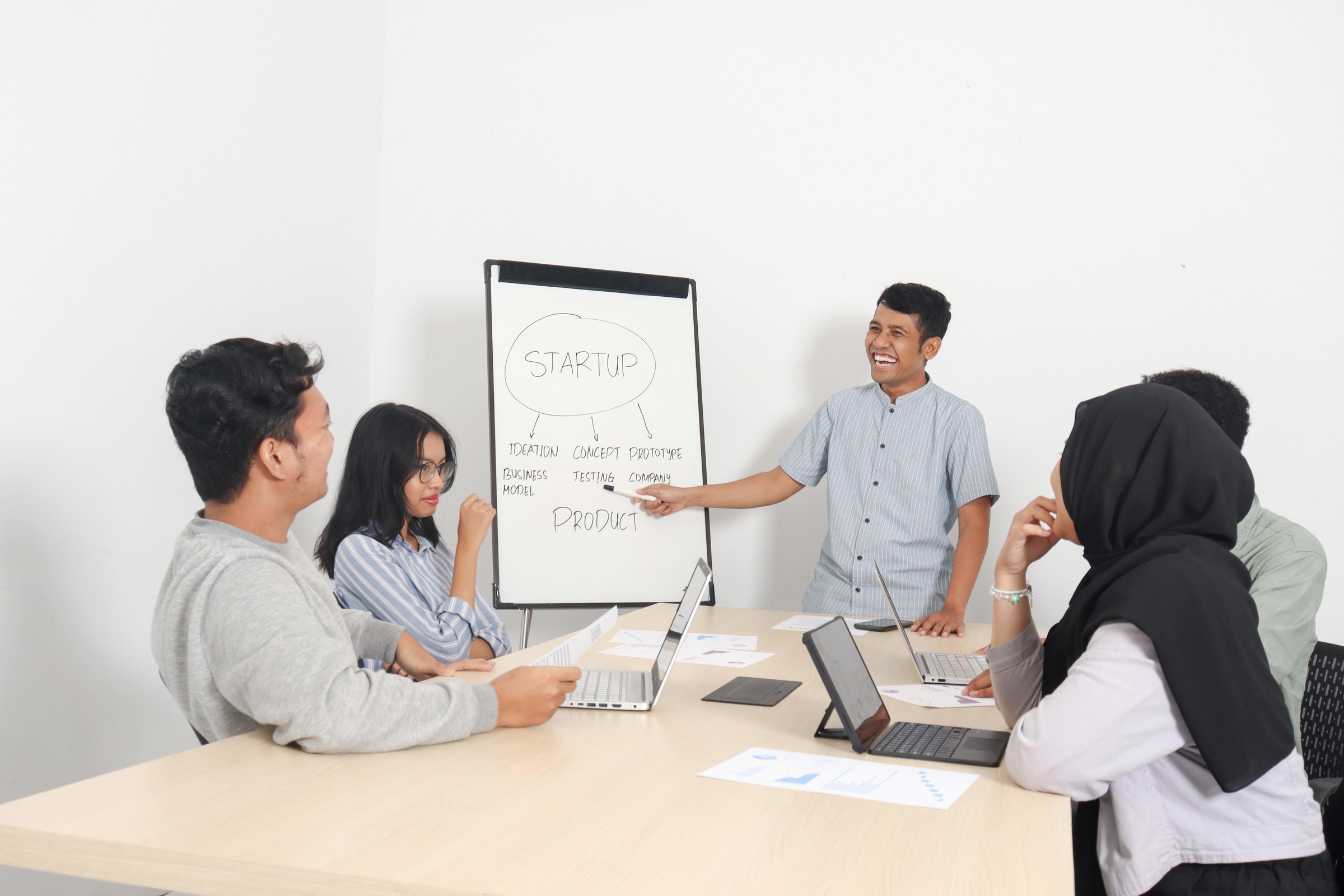 100 jours pour entreprendre tout savoir sur ce concours qui transforme vos idees en entreprises en 1