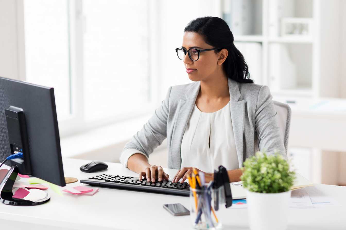 Pourquoi investir dans des chaises de bureau en entreprise 2 Pourquoi investir dans des chaises de bureau en entreprise 2